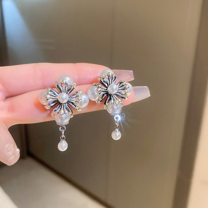 Three-color elegant crystal earrings