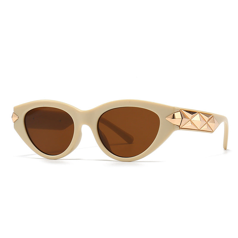 Modern Retro Cat-eye Sunglasses